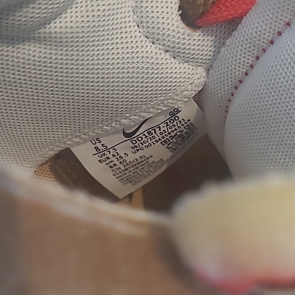 NWOT Nike  Blazer Low Sacai British Tan Sneakers Womens Sz 8.5 - Picture 11 of 12